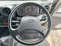 日野デュトロ幌ウイング小型（2t・3t）[写真39]