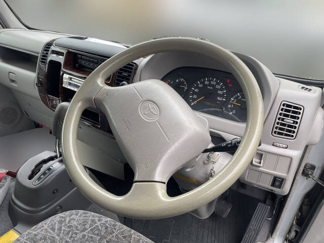 トヨタダイナ幌車小型（2t・3t）[写真23]