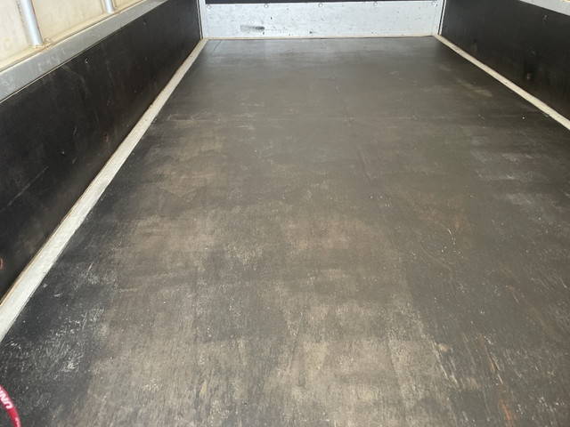 トヨタダイナ幌車小型（2t・3t）[写真08]