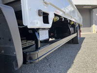 日野レンジャー平ボディ中型（4t）[写真19]