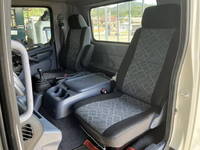 日野レンジャー平ボディ中型（4t）[写真28]