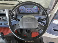 日野レンジャー平ボディ中型（4t）[写真33]