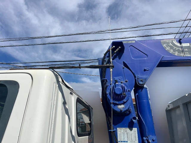 三菱ふそうキャンターダンプ・クレーン付小型（2t・3t）[写真15]