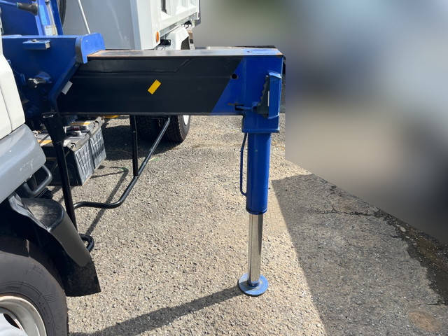 三菱ふそうキャンターダンプ・クレーン付小型（2t・3t）[写真19]