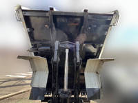 三菱ふそうキャンターダンプ・クレーン付小型（2t・3t）[写真23]