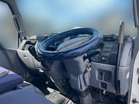 三菱ふそうキャンターダンプ・クレーン付小型（2t・3t）[写真34]