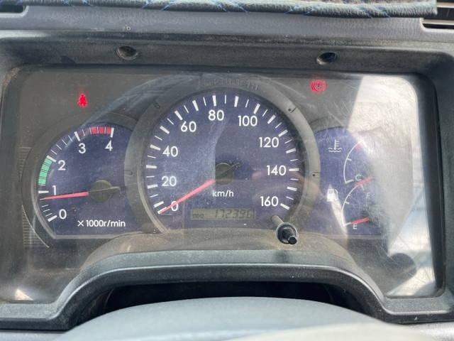 三菱ふそうキャンターダンプ・クレーン付小型（2t・3t）[写真36]