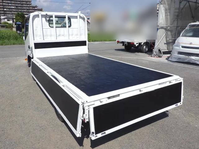 トヨタダイナ平ボディ小型（2t・3t）[写真07]