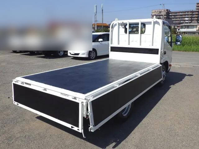 トヨタダイナ平ボディ小型（2t・3t）[写真24]