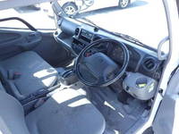 トヨタダイナ平ボディ小型（2t・3t）[写真08]