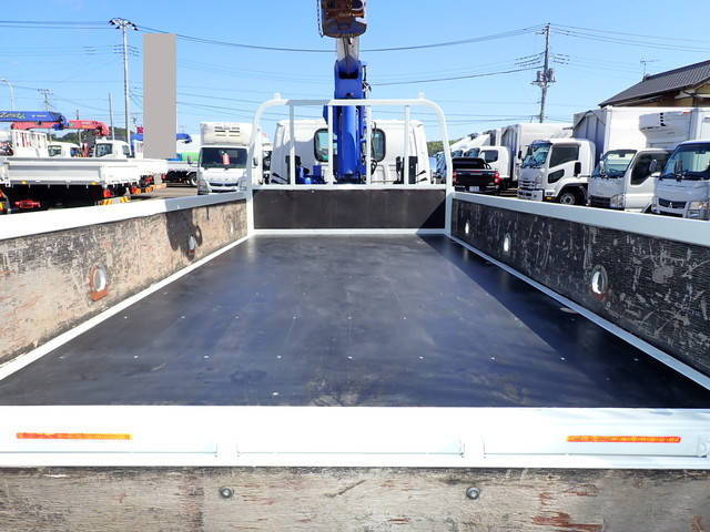 いすゞエルフクレーン3段小型（2t・3t）[写真11]