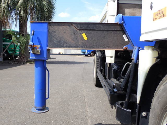 いすゞエルフクレーン3段小型（2t・3t）[写真21]