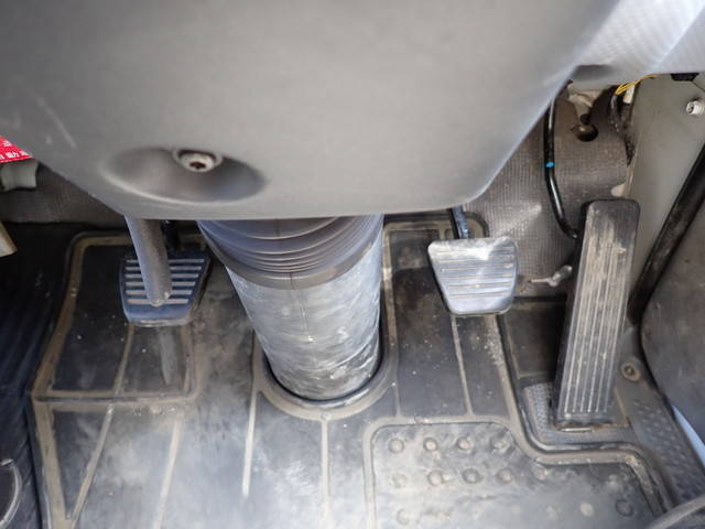 いすゞエルフクレーン3段小型（2t・3t）[写真27]