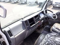 いすゞエルフクレーン3段小型（2t・3t）[写真31]