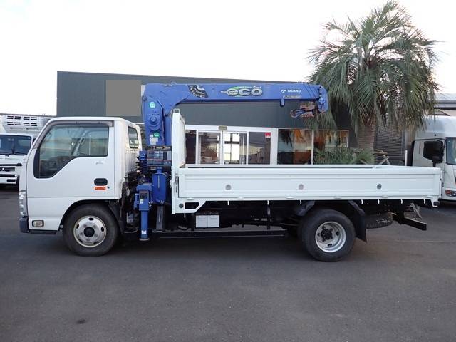 いすゞエルフクレーン3段小型（2t・3t）[写真08]