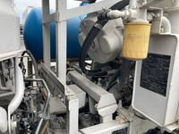 いすゞフォワードミキサー車（コンクリートミキサー）増トン（6t・8t）[写真17]