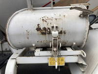 いすゞフォワードミキサー車（コンクリートミキサー）増トン（6t・8t）[写真21]