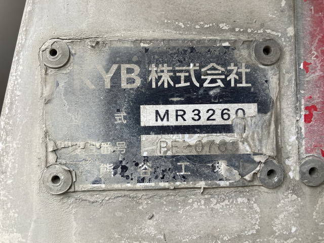 いすゞフォワードミキサー車（コンクリートミキサー）増トン（6t・8t）[写真21]