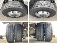 いすゞフォワードミキサー車（コンクリートミキサー）増トン（6t・8t）[写真24]