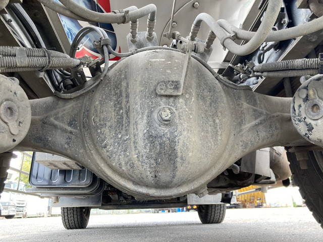 いすゞフォワードミキサー車（コンクリートミキサー）増トン（6t・8t）[写真26]