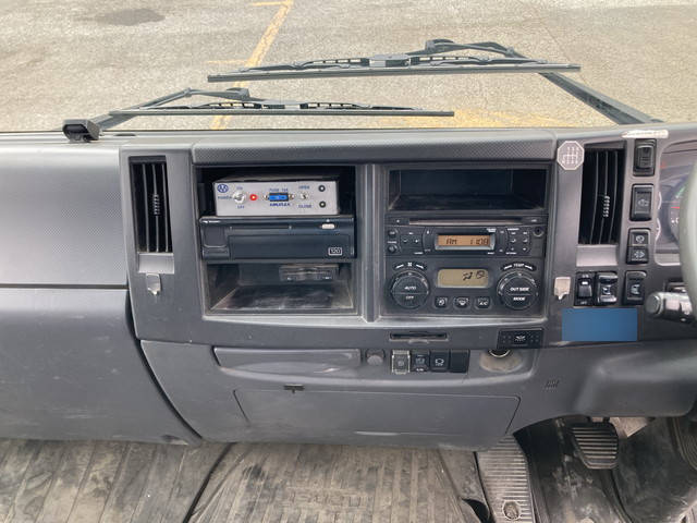 いすゞフォワードミキサー車（コンクリートミキサー）増トン（6t・8t）[写真35]