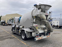 いすゞフォワードミキサー車（コンクリートミキサー）増トン（6t・8t）[写真05]