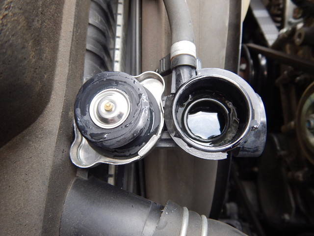 いすゞエルフアルミバン小型（2t・3t）[写真18]