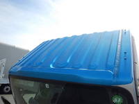 いすゞエルフアルミバン小型（2t・3t）[写真28]