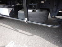 いすゞエルフアルミバン小型（2t・3t）[写真30]