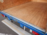 いすゞエルフアルミバン小型（2t・3t）[写真36]