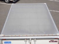 いすゞエルフアルミバン小型（2t・3t）[写真08]