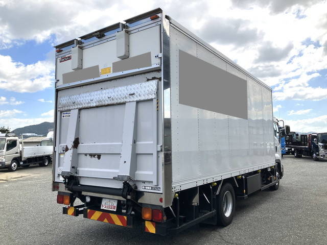 いすゞフォワードパネルバン中型（4t）[写真02]