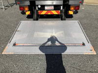 いすゞフォワードパネルバン中型（4t）[写真21]