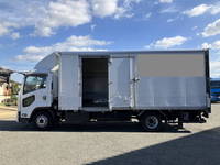 いすゞフォワードパネルバン中型（4t）[写真07]