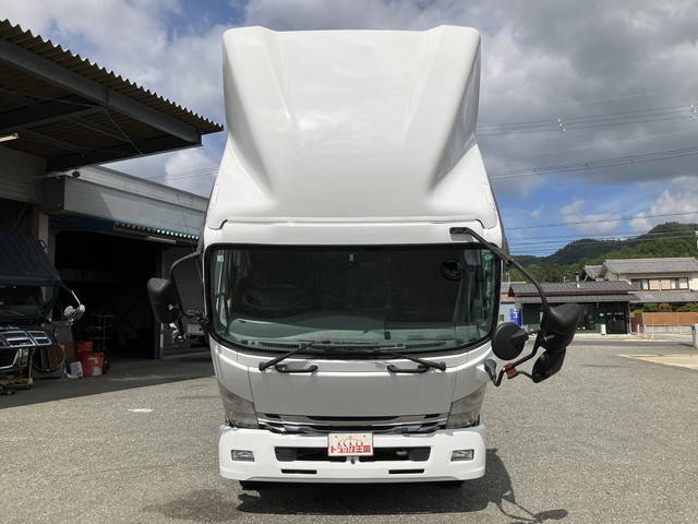 いすゞフォワードパネルバン中型（4t）[写真09]