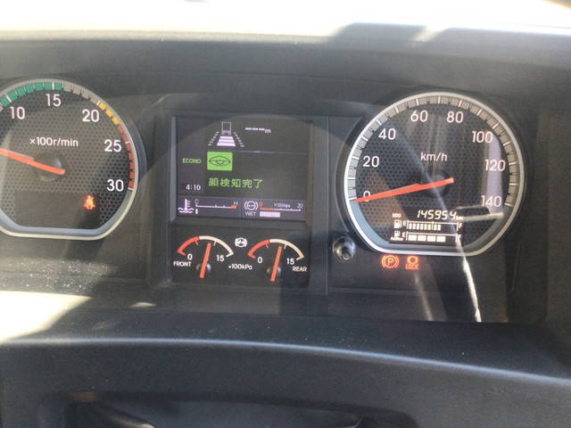 いすゞギガダンプ大型（10t）[写真23]