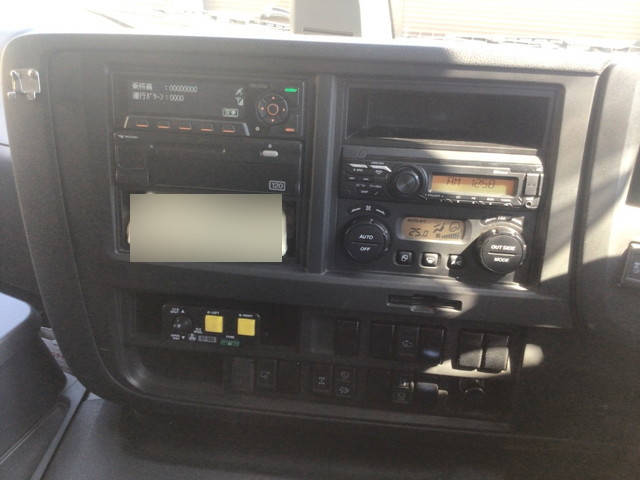 いすゞギガダンプ大型（10t）[写真25]