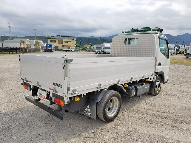 三菱ふそうキャンターアルミブロック小型（2t・3t）[写真02]