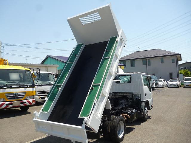 いすゞエルフダンプ小型（2t・3t）[写真02]