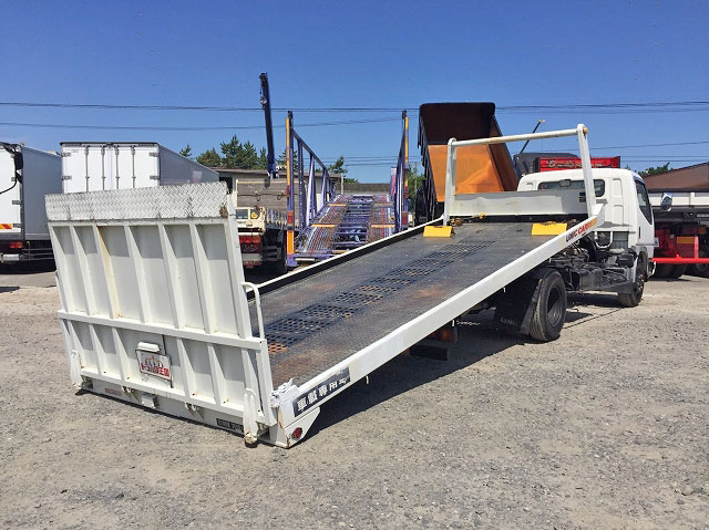 三菱ふそうキャンターセーフティローダー小型（2t・3t）[写真02]