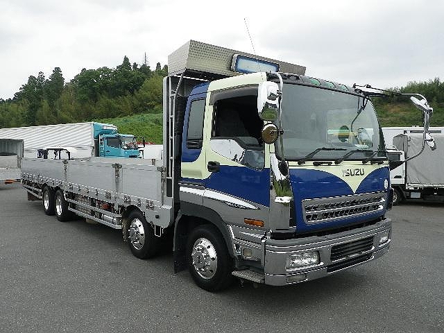 いすゞギガアルミブロック大型（10t）[写真02]