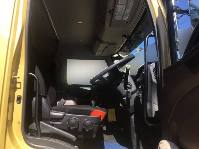 日野プロフィアダンプ大型（10t）[写真21]