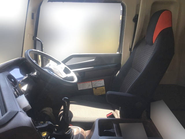 日野プロフィアダンプ大型（10t）[写真22]