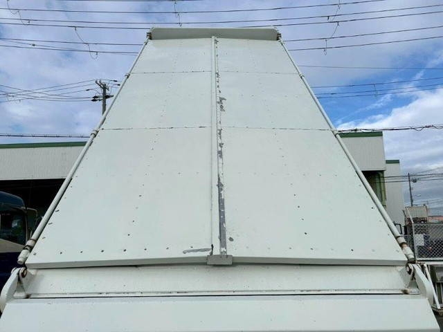 三菱ふそうファイター深ダンプ（土砂禁ダンプ）増トン（6t・8t）[写真10]