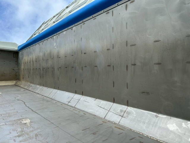 三菱ふそうファイター深ダンプ（土砂禁ダンプ）増トン（6t・8t）[写真13]