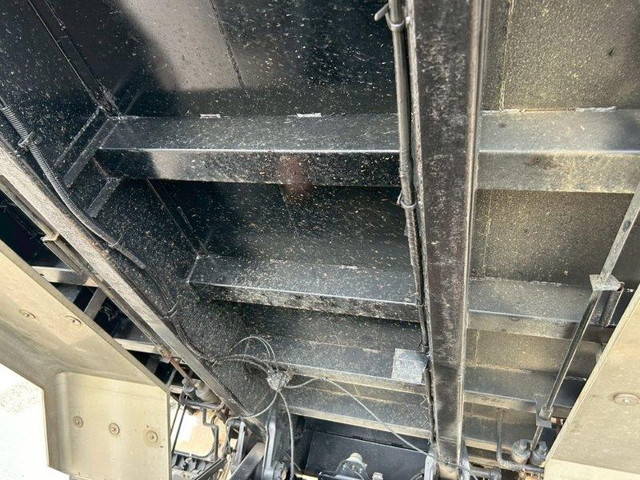 三菱ふそうファイター深ダンプ（土砂禁ダンプ）増トン（6t・8t）[写真19]