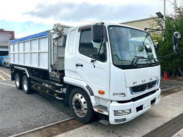中古深ダンプ（土砂禁ダンプ） 三菱ふそう 兵庫・鳥取・広島