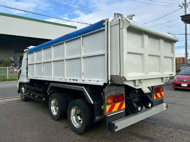 三菱ふそうファイター深ダンプ（土砂禁ダンプ）増トン（6t・8t）[写真04]