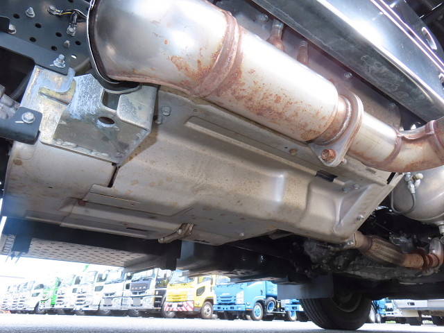 いすゞフォワードキャリアカー中型（4t）[写真17]