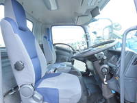 いすゞフォワードキャリアカー中型（4t）[写真25]